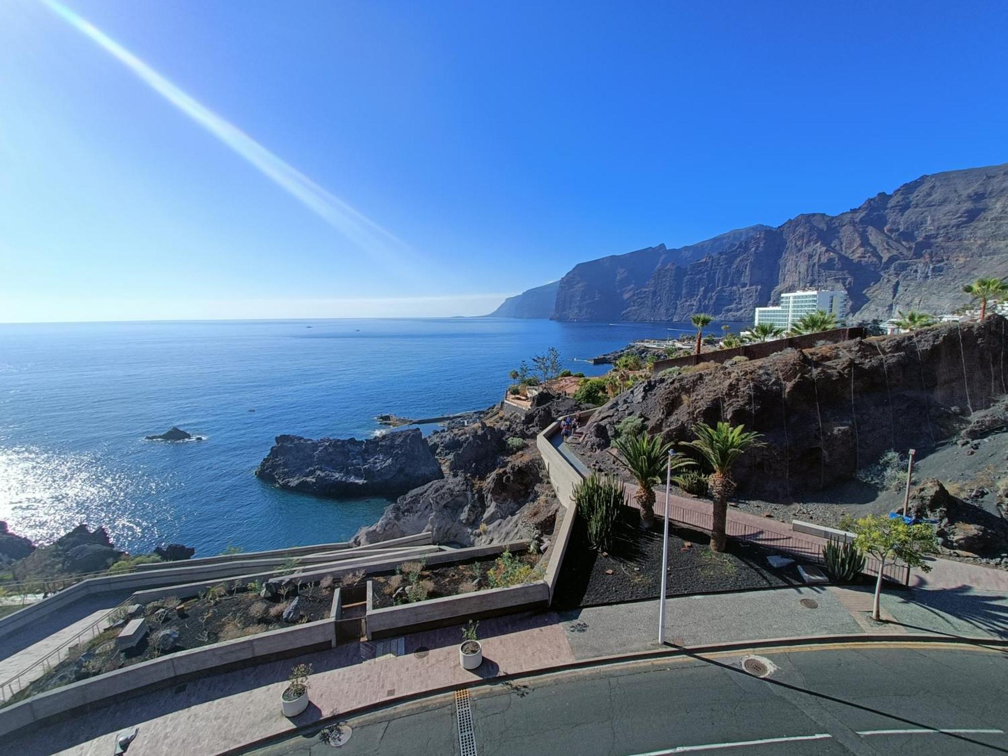 Luxury Los Gigantes Apartment Puerto de Santiago  Dış mekan fotoğraf